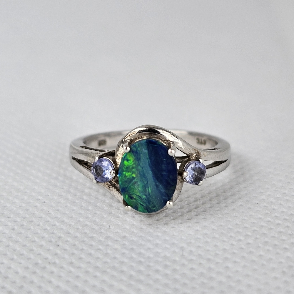 Genuine Ammolite & Tanzanite Ring Platinum Over Sterling Silver Size 8!